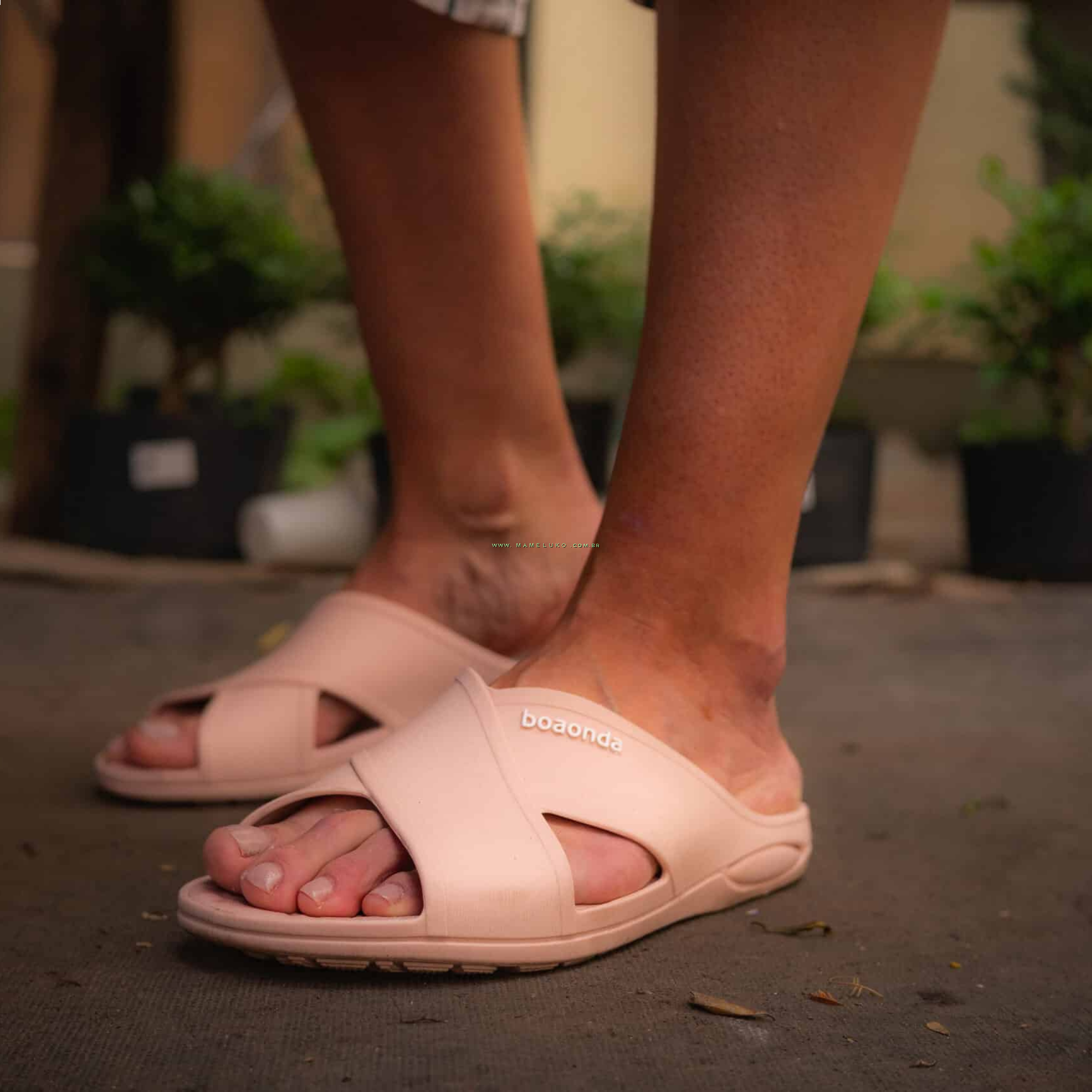 Chinelo Anat Mico Boa Onda Harmon Rose Nude Na Mameluko