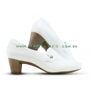 Sapato branco salto shop quadrado