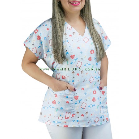 Scrubs Camiseta Mameluko Bata Hospitalar Estampa Clinica Amor pela Enfermagem - Azul Claro