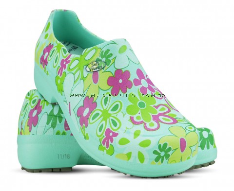 Sapato Profissional Soft Works II Estampado Flor Verde - Verde Medicina